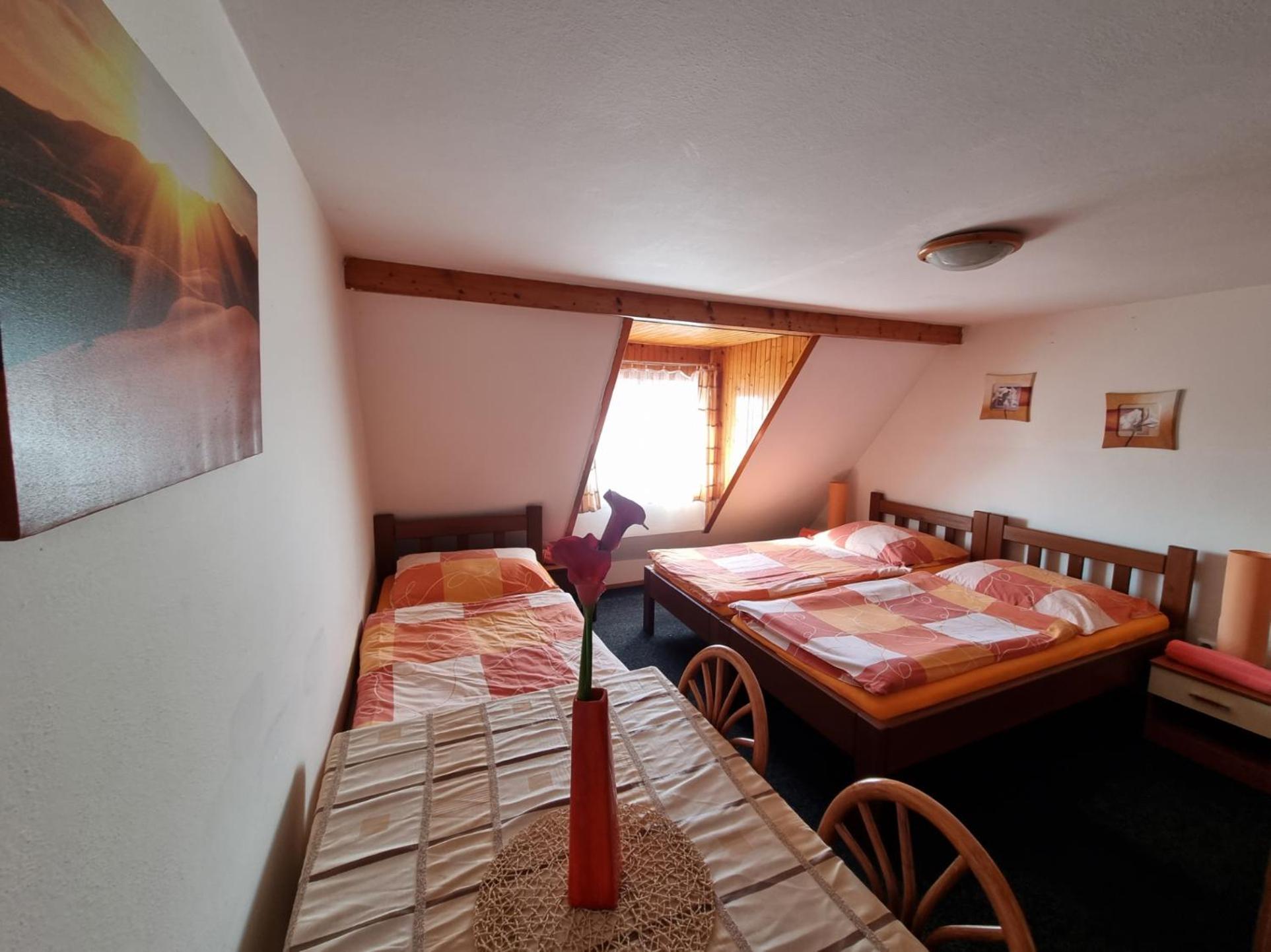 Penzion Tomy Pihlov Horni Plana Exterior photo