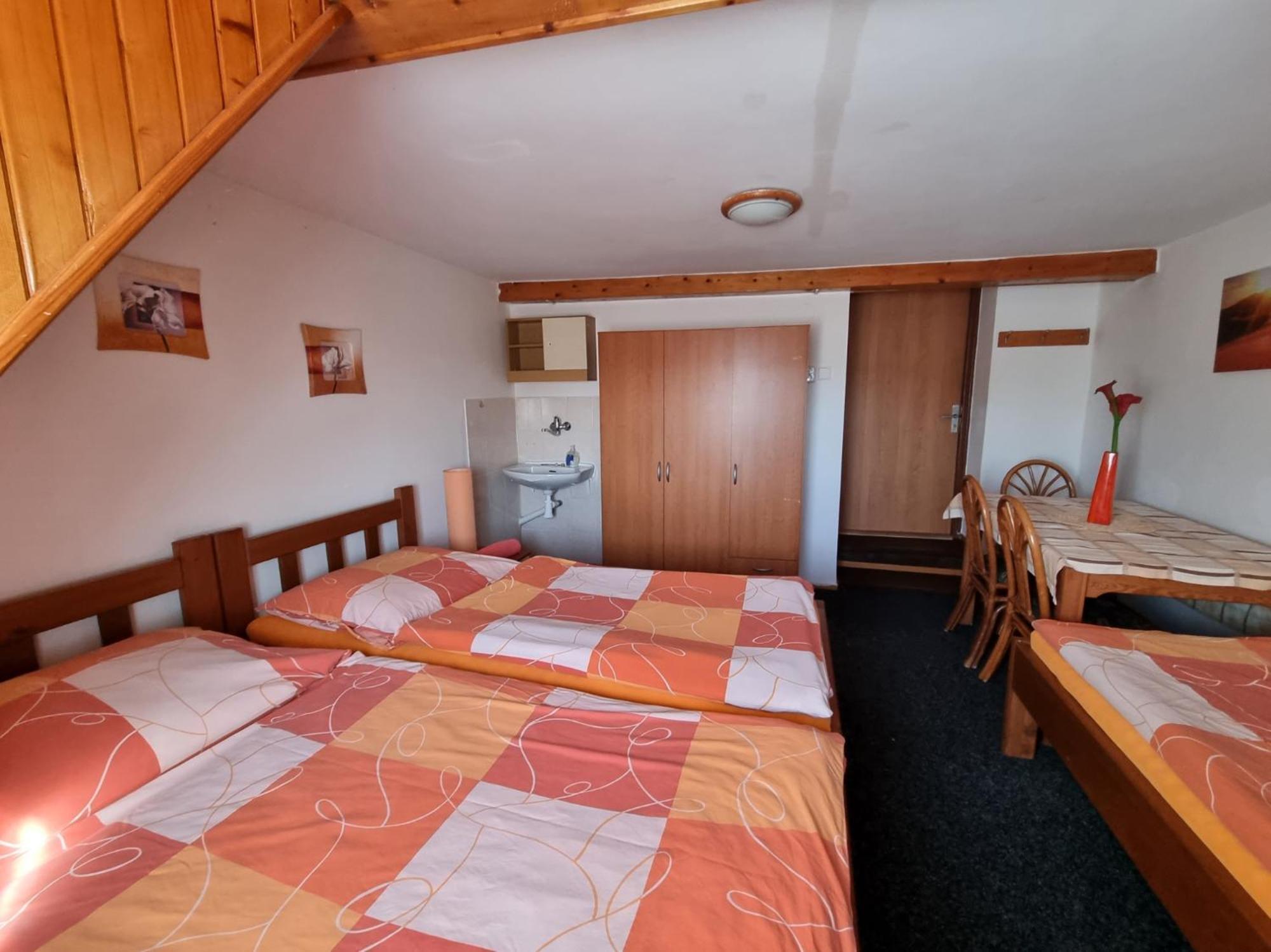 Penzion Tomy Pihlov Horni Plana Exterior photo