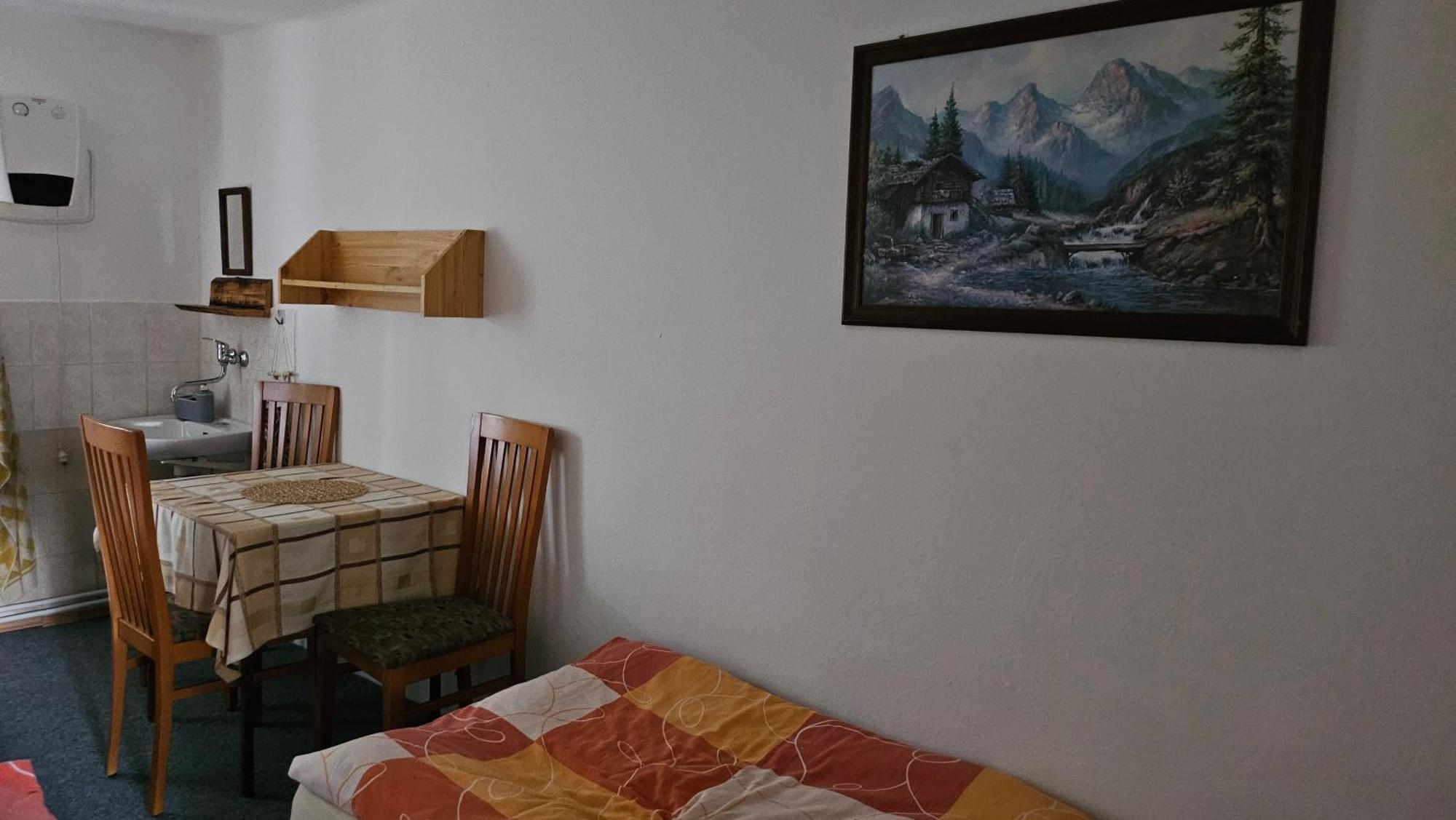 Penzion Tomy Pihlov Horni Plana Exterior photo