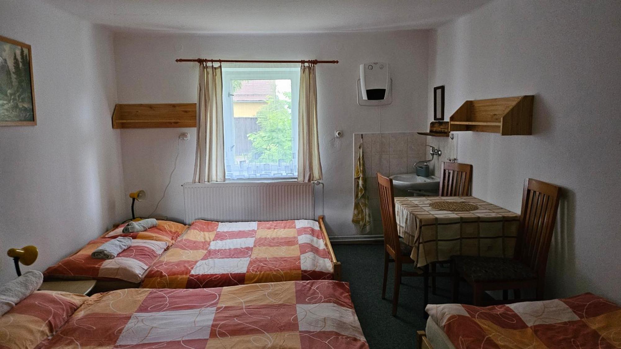 Penzion Tomy Pihlov Horni Plana Exterior photo