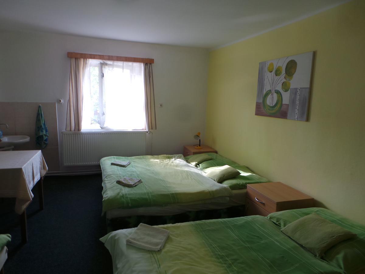 Penzion Tomy Pihlov Horni Plana Exterior photo